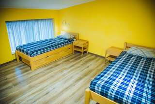 Хостелы Alina Hotel & Hostel Ужгород Односпальная кровать в общем номере-3