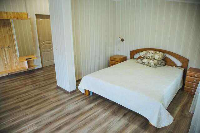 Хостелы Alina Hotel & Hostel Ужгород-8